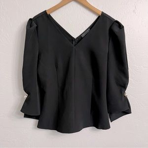 *NWT*BLOOMINGDALES* Gracie - Black Blouse V-Neck Pearl Button Sleeve - M